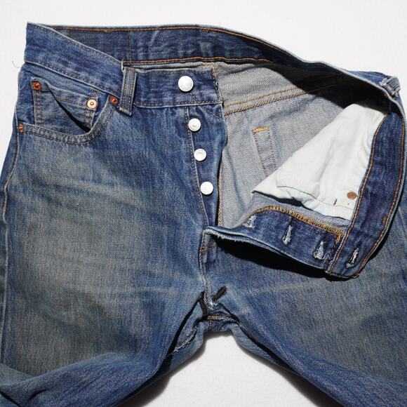 Levi’s Distressed 501 Button Fly Blue Jeans 30x32 100% Cotton - Picture 5 of 16